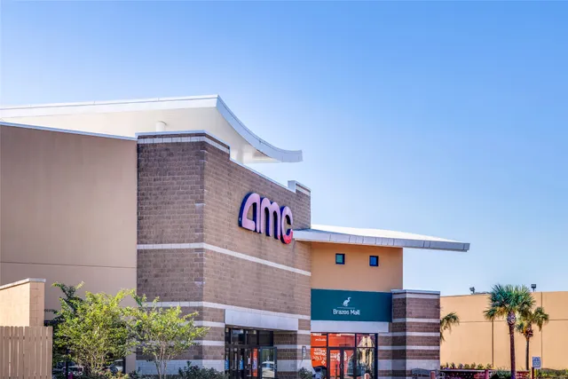 $219,690 | 224 Amy Street, Angleton, TX 77515