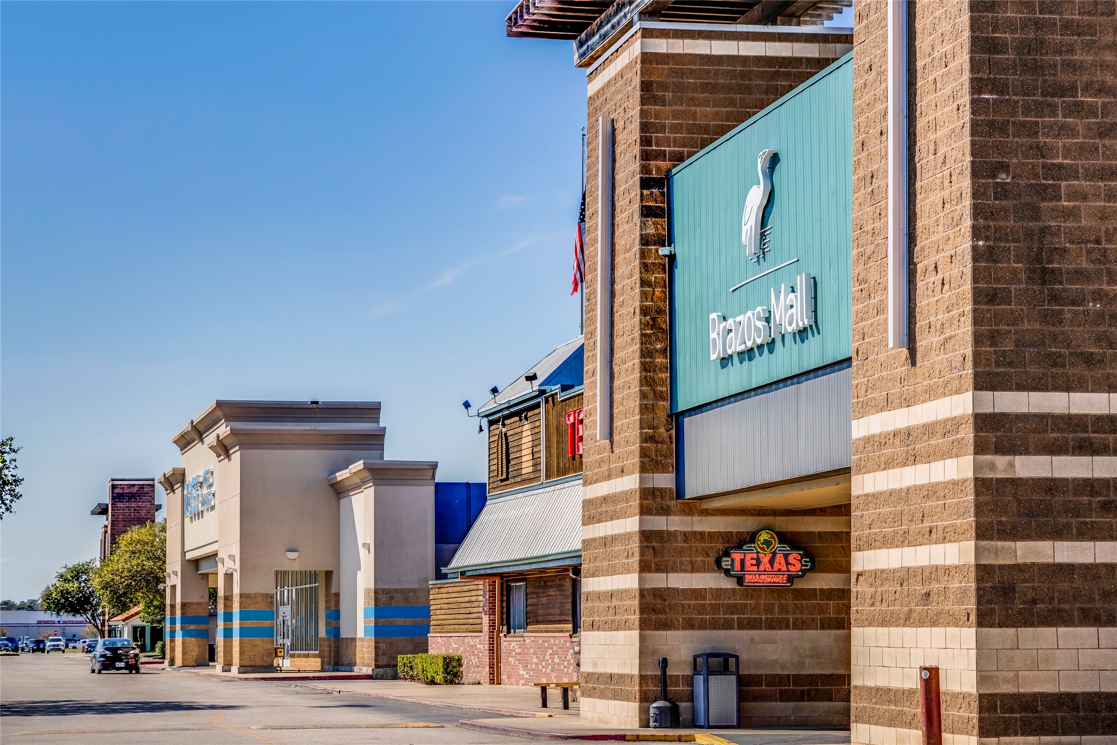 224 Amy Street Angleton, TX 77515 - Photo 24 of 34 a front view of a building with street