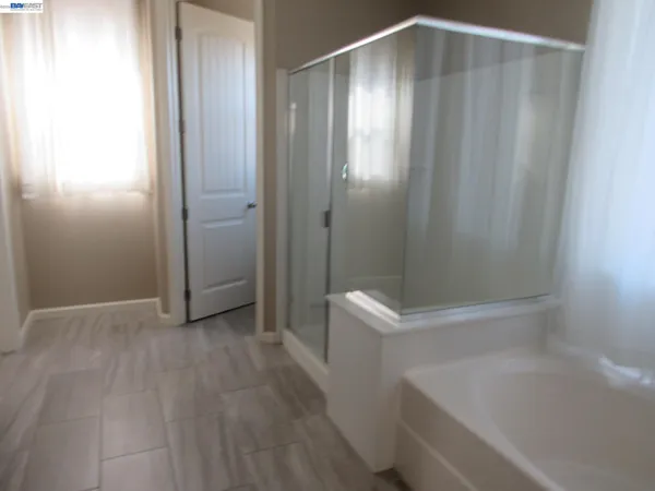 $3,600 | 607 Guild Road, Vacaville, CA 95688