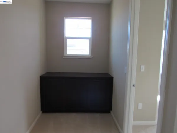 $3,600 | 607 Guild Road, Vacaville, CA 95688