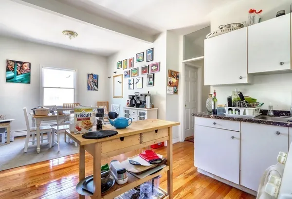 $4,100 | 166 Raymond Street, Unit 166, Cambridge, MA 02140