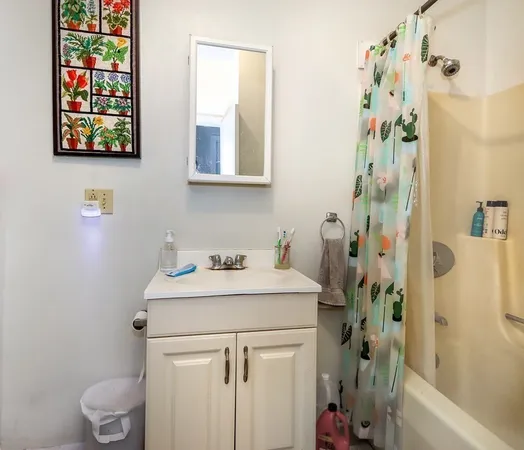 $4,100 | 166 Raymond Street, Unit 166, Cambridge, MA 02140