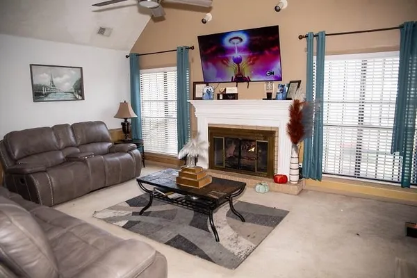 $237,500 | 6736 Olivia Forest Road, Memphis, TN 38141