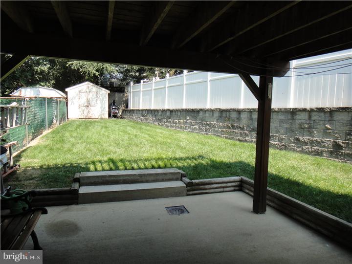 11732 Millbrook Road Philadelphia, PA 19154 - Photo 17 of 19 Gallery Image 17