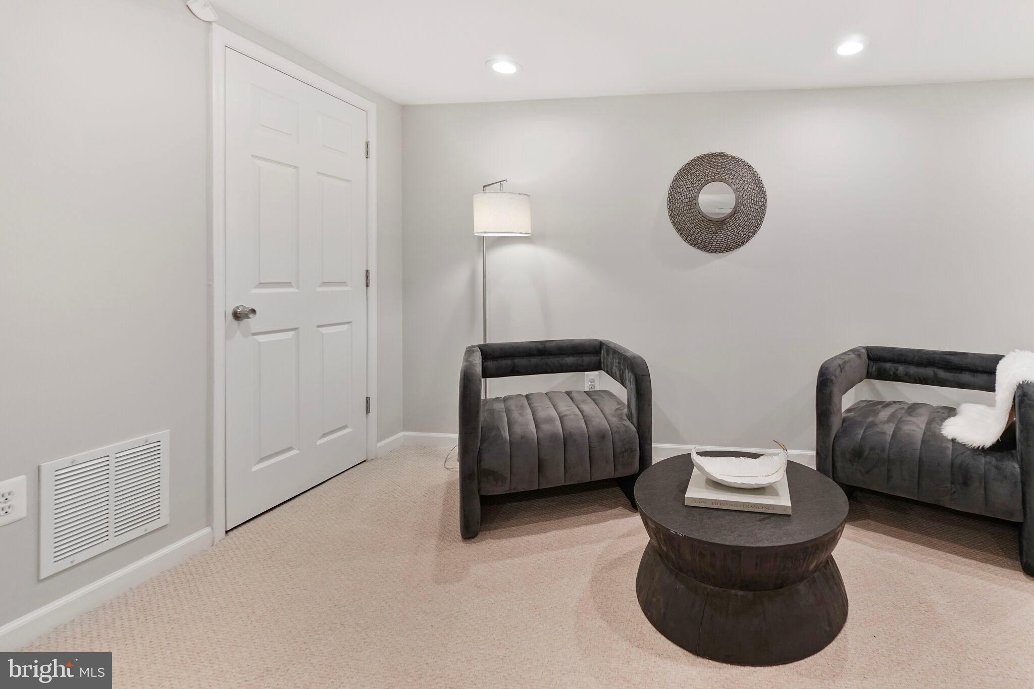 3806 Ridge Road Annandale, VA 22003 - Photo 45 of 59 Gallery Image 45