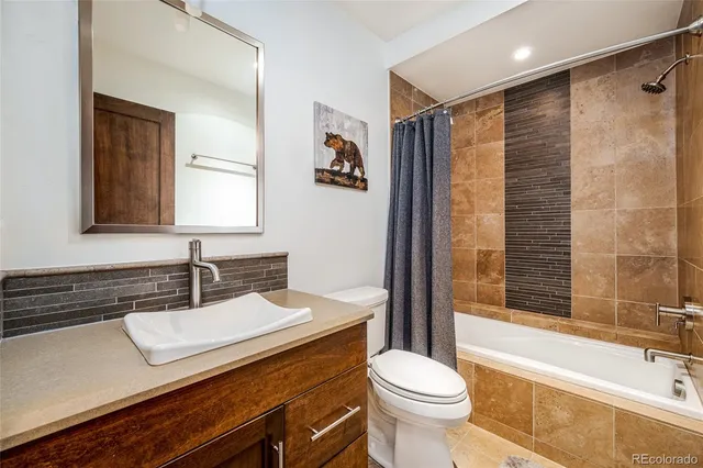 $1,700,000 | 703 Lincoln Avenue, Unit B307, Steamboat Springs, CO 80487