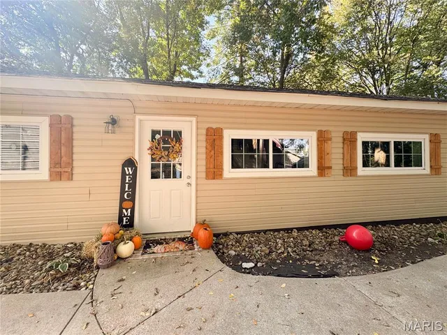 $260,000 | 311 West 1st Street, Farmington, MO 63640