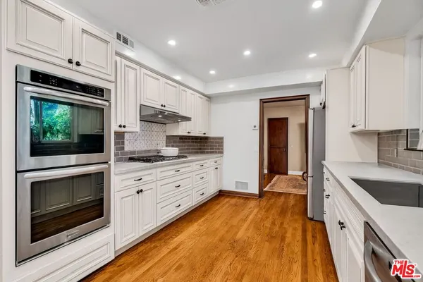 $25,000 | 701 Sierra Drive, Beverly Hills, CA 90210