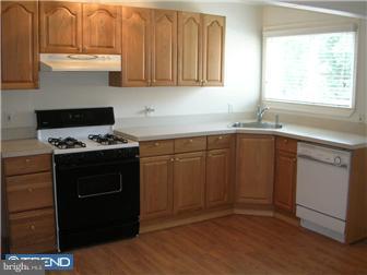 1940 Carter Road Folcroft, PA 19032 - Photo 4 of 6