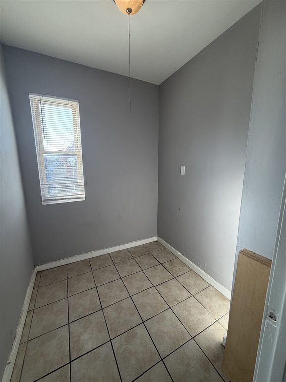 43 Adams Street, Unit 2 Lynn, MA 01902 - Photo 9 of 10