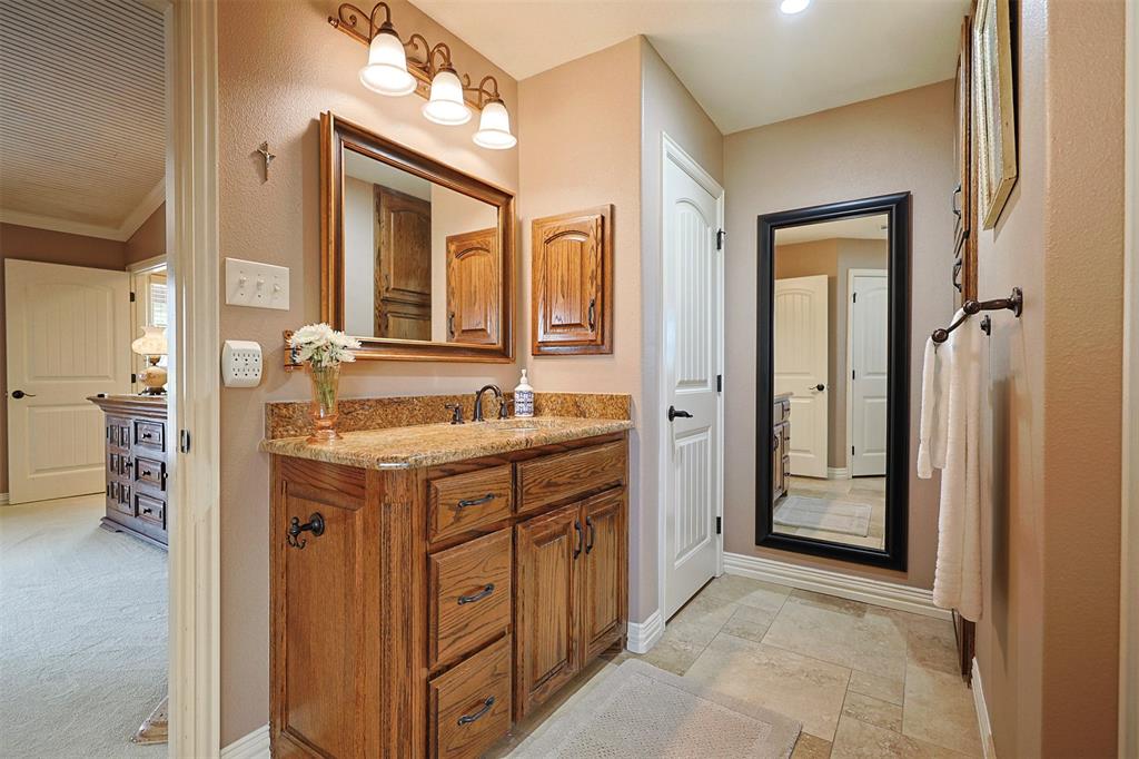 222 Bayne Road Haslet, TX 76052 - Photo 18 of 40