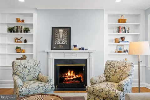 $495,000 | 3405 Greenway, Unit 406, Baltimore, MD 21218