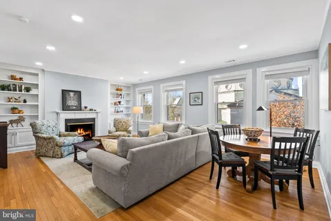 $495,000 | 3405 Greenway, Unit 406, Baltimore, MD 21218