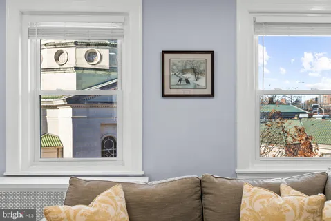 $495,000 | 3405 Greenway, Unit 406, Baltimore, MD 21218