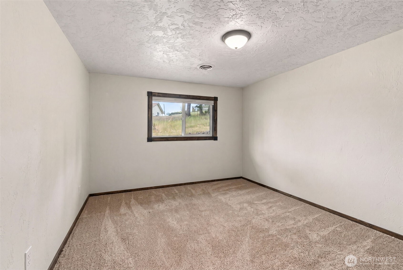 233 Devereese Road Chehalis, WA 98532 - Photo 20 of 40