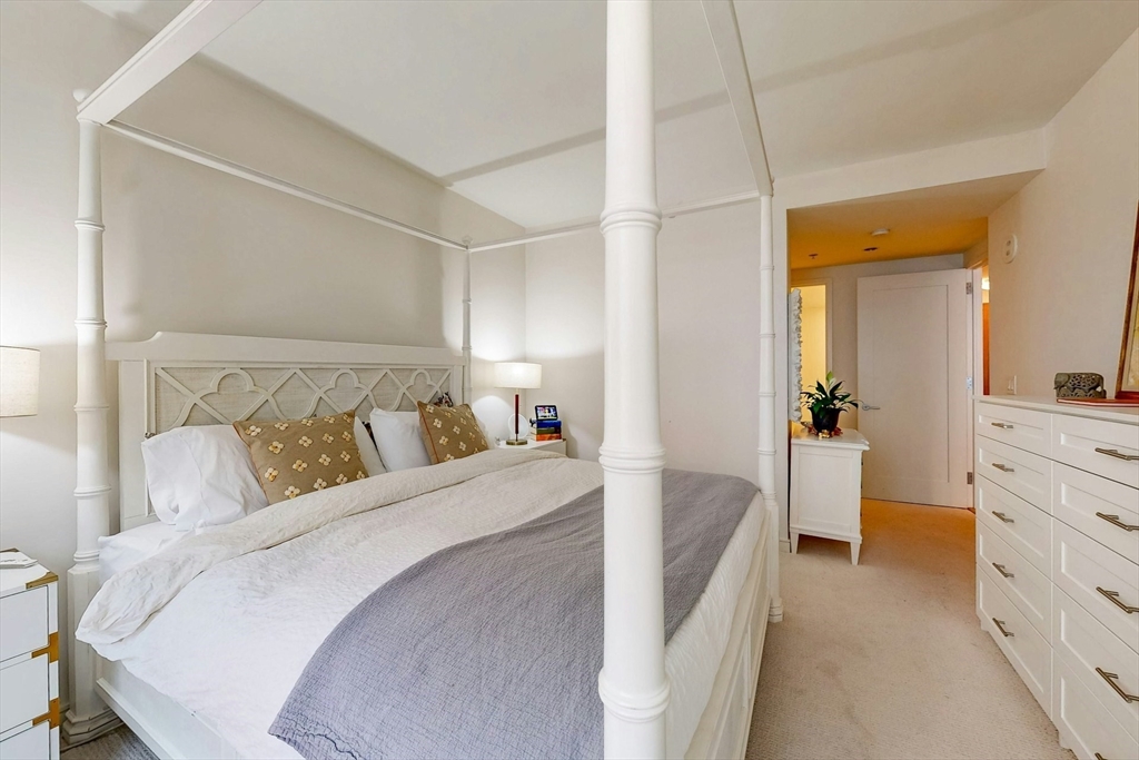 580 Washington Street, Unit 309 Boston, MA 02111 - Photo 15 of 33