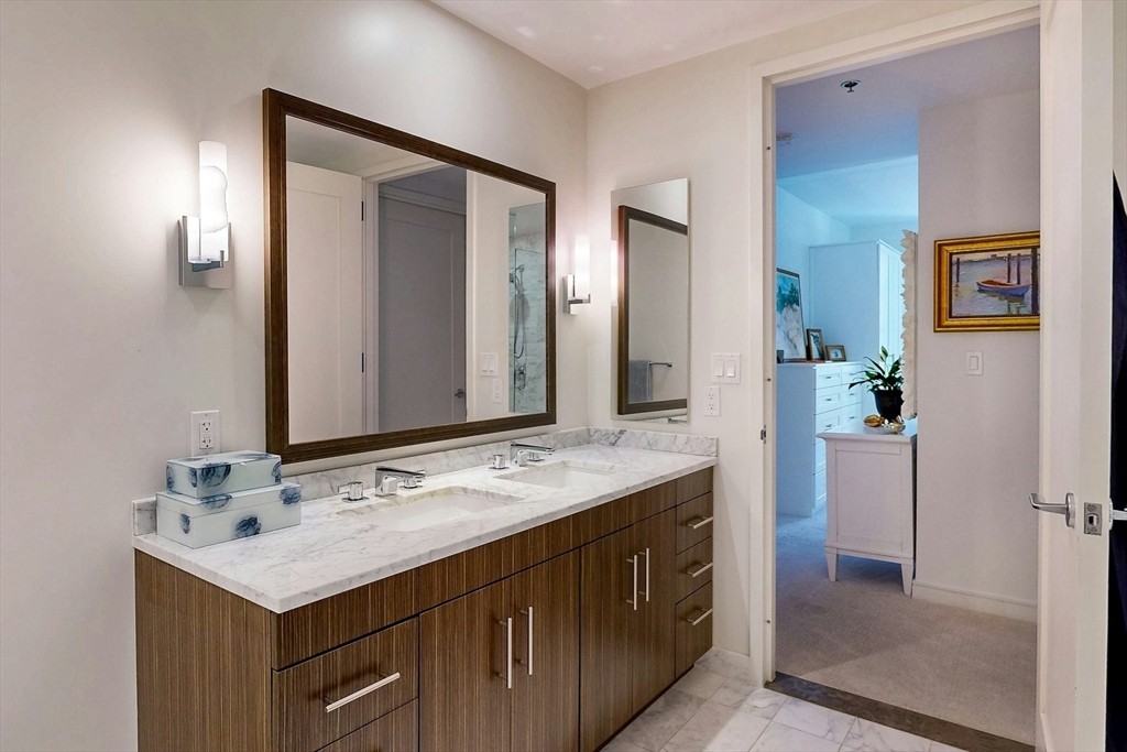 580 Washington Street, Unit 309 Boston, MA 02111 - Photo 16 of 33