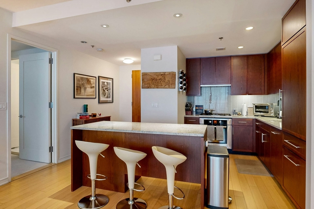 580 Washington Street, Unit 309 Boston, MA 02111 - Photo 8 of 33