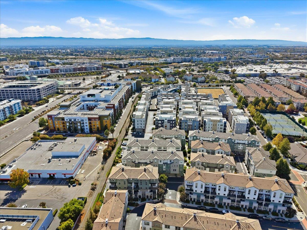 1463 Lavender Loop Milpitas, CA 95035 - Photo 53 of 59 Gallery Image 53