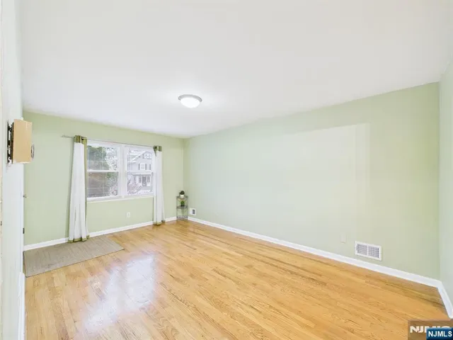 $3,700 | 114 Ackerman Avenue, Ridgewood, NJ 07450