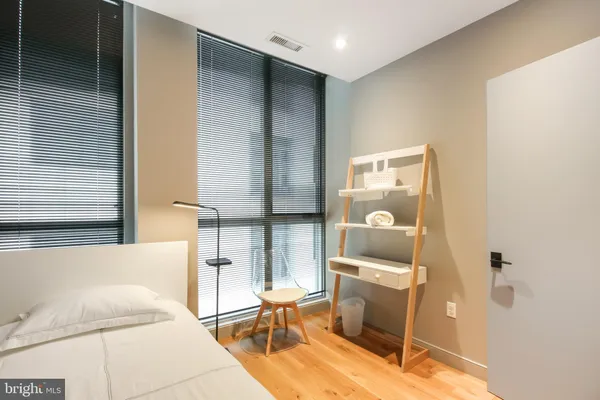 $5,300 | 448 K Street Northwest, Unit 401, Washington, DC 20001