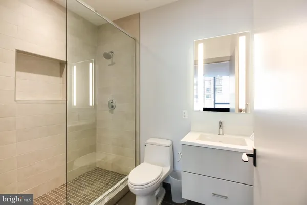 $5,300 | 448 K Street Northwest, Unit 401, Washington, DC 20001