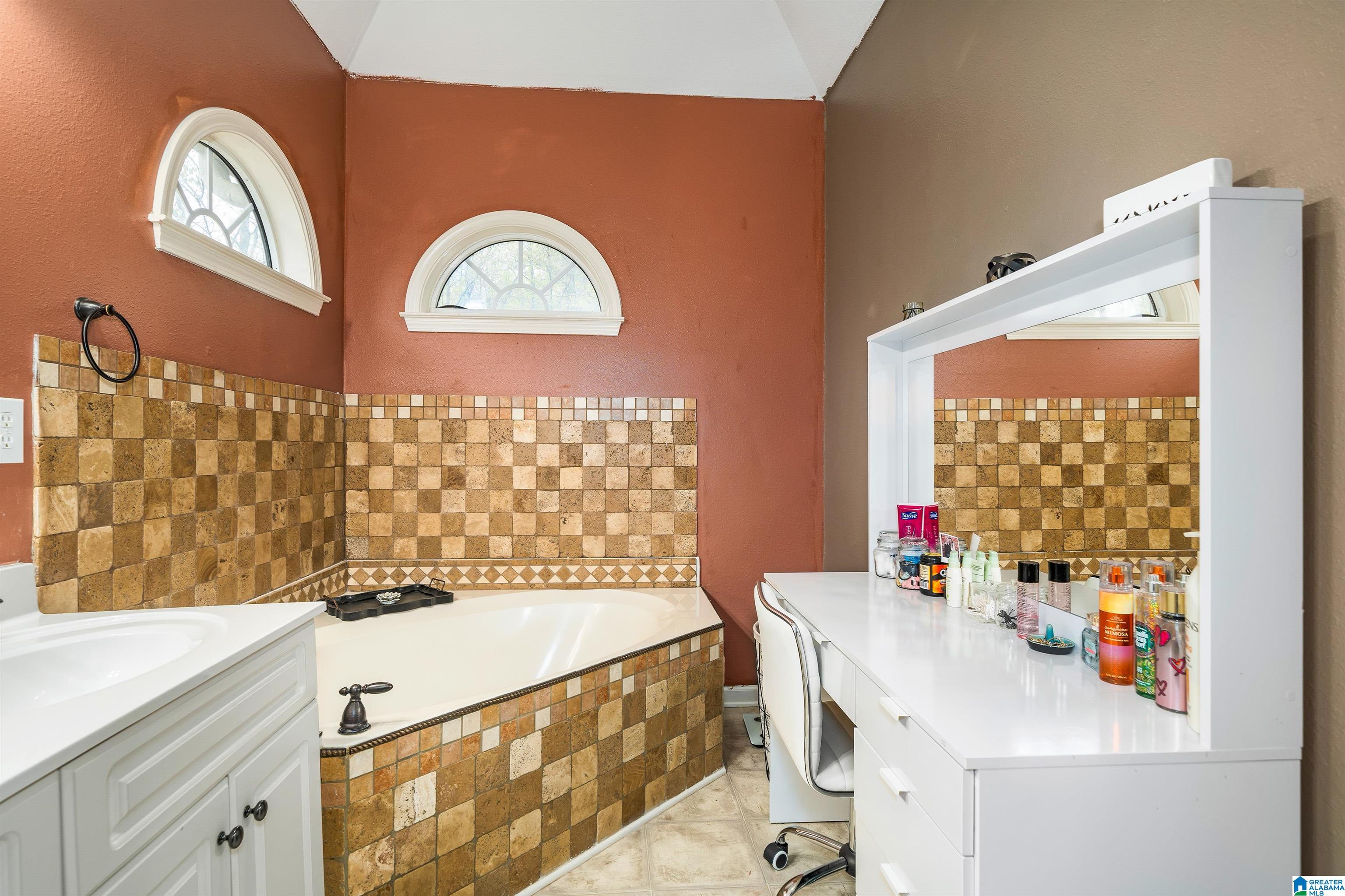101 Addison Drive Calera, AL 35040 - Photo 17 of 28 Gallery Image 17