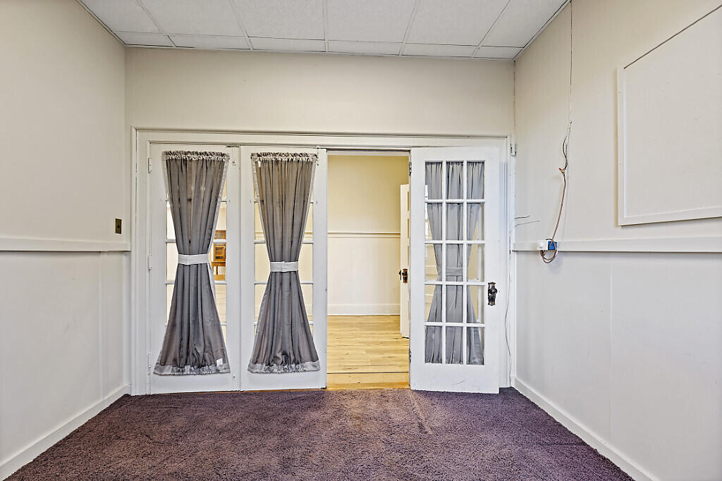 112 Washington Street Rumford, ME 04276 - Photo 34 of 54 28_BP5A0084_DxO_mls