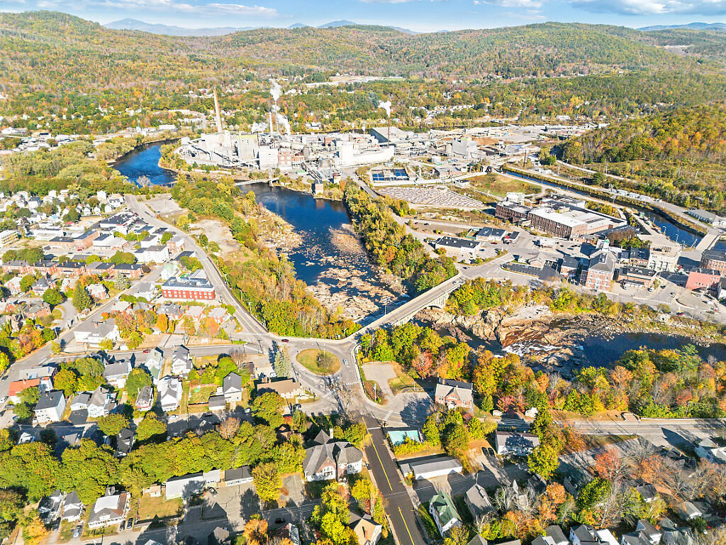 112 Washington Street Rumford, ME 04276 - Photo 49 of 54 85_DJI_0666_DxO_mls