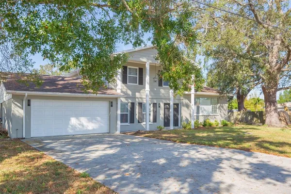 $425,000 | 118 2nd Street Northwest, Ruskin, FL 33570