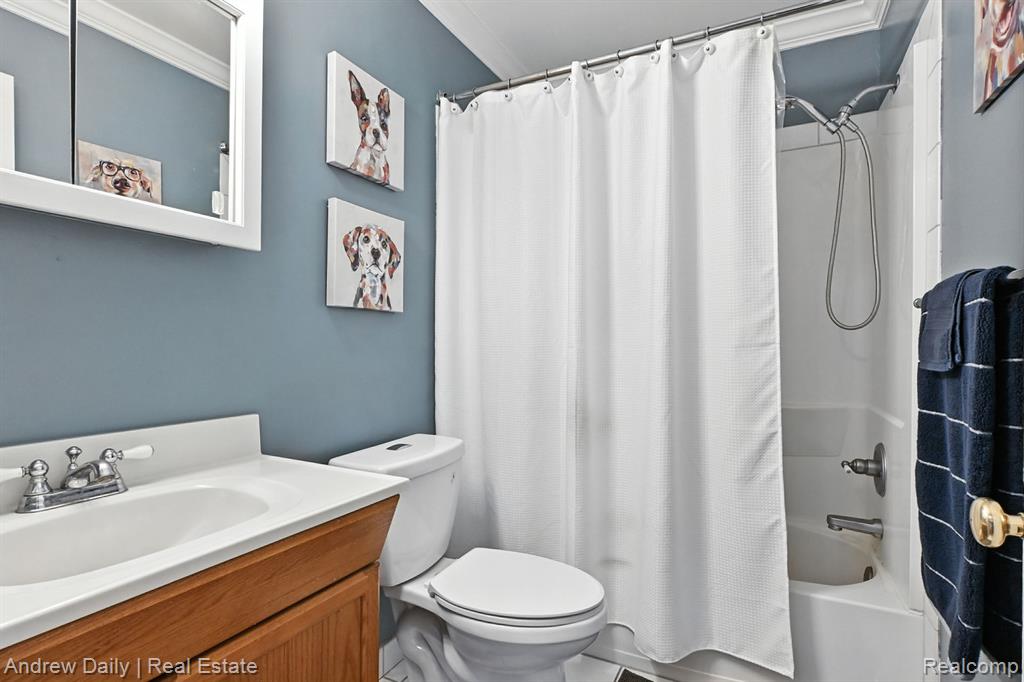 6300 Brookville Road South Lyon, MI 48178 - Photo 18 of 37 Gallery Image 18