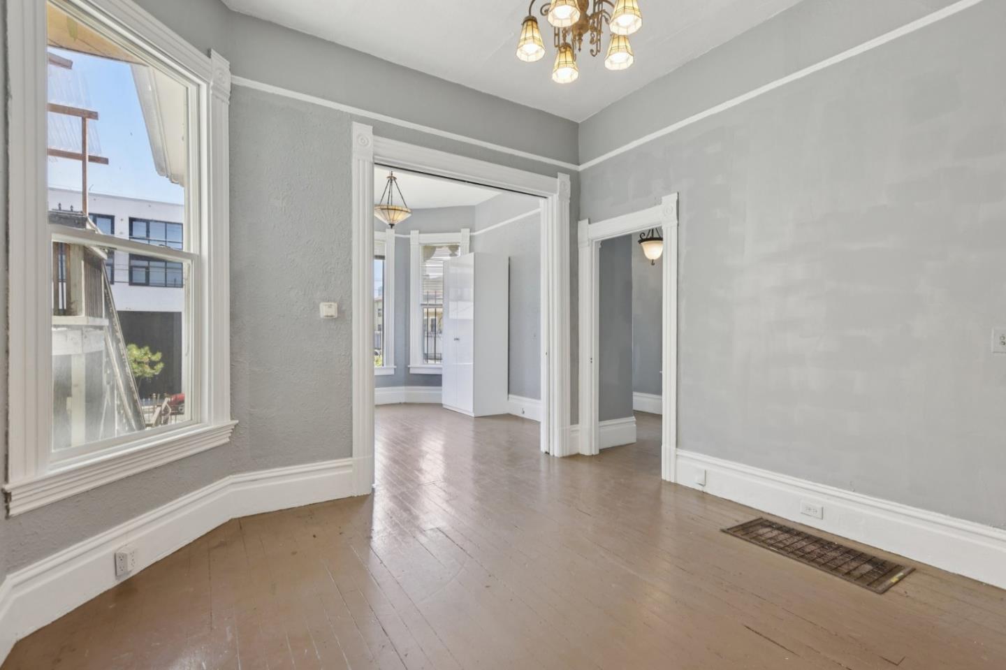 1917 Myrtle Street Oakland, CA 94607 - Photo 5 of 36