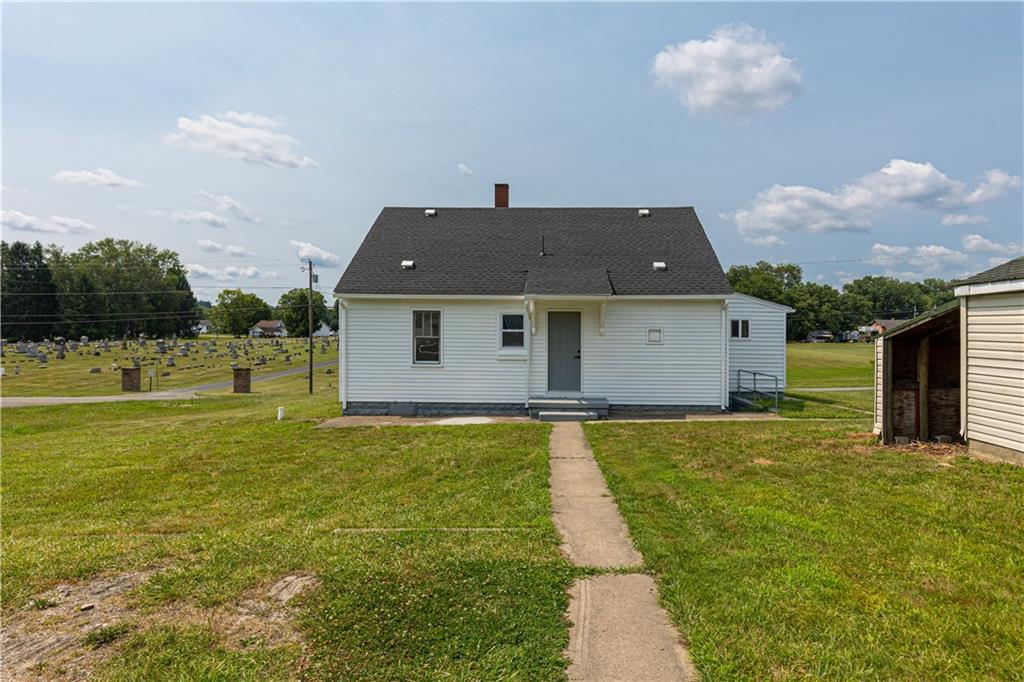 1179 Crucible Road Rices Landing, PA 15357 - Photo 2 of 39