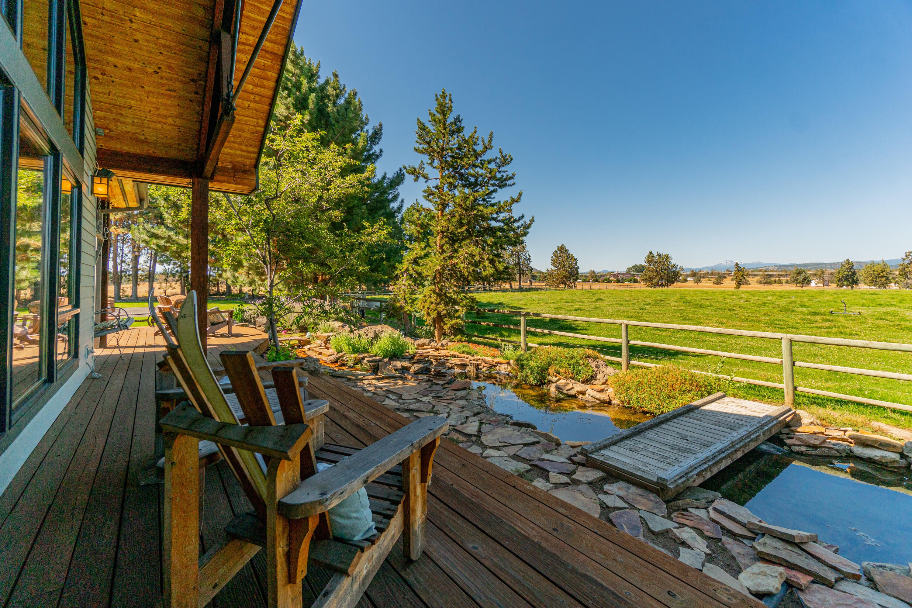 21621 Northeast Butler Market Road Bend, OR 97701 - Photo 8 of 79 15