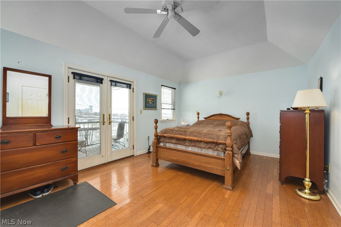 1017 University Road Cleveland, OH 44113 - Photo 5 of 32 Gallery Image 5