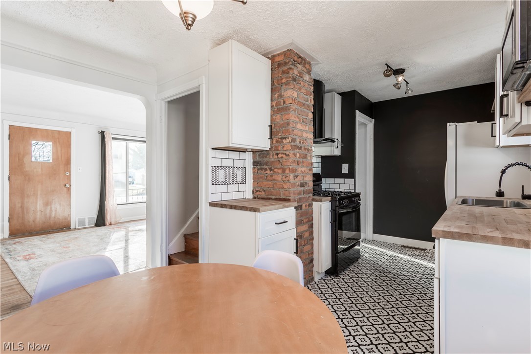 12615 Orme Road Cleveland, OH 44125 - Photo 13 of 24 Gallery Image 13