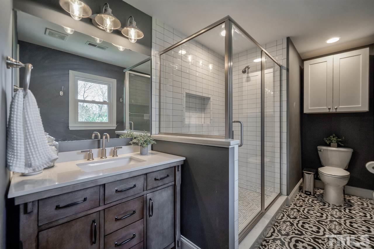 5700 Deblyn Avenue Raleigh, NC 27612 - Photo 8 of 30 Gallery Image 8