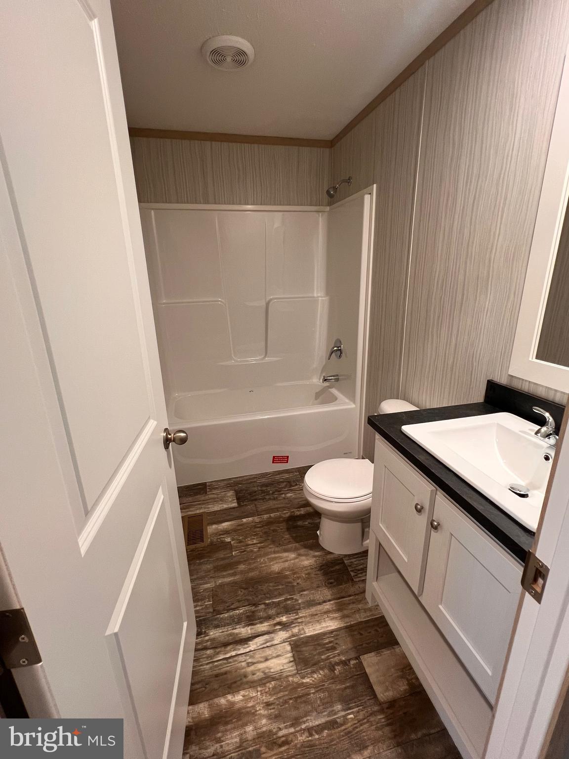 1136 Steinmetz Road, Unit 7 Ephrata, PA 17522 - Photo 13 of 19