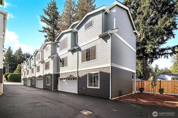 $664,950 | 19505 Damson Road, Unit A3, Lynnwood, WA 98036