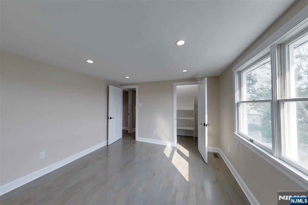 262 Main Street East Rutherford, NJ 07073 - Photo 19 of 22