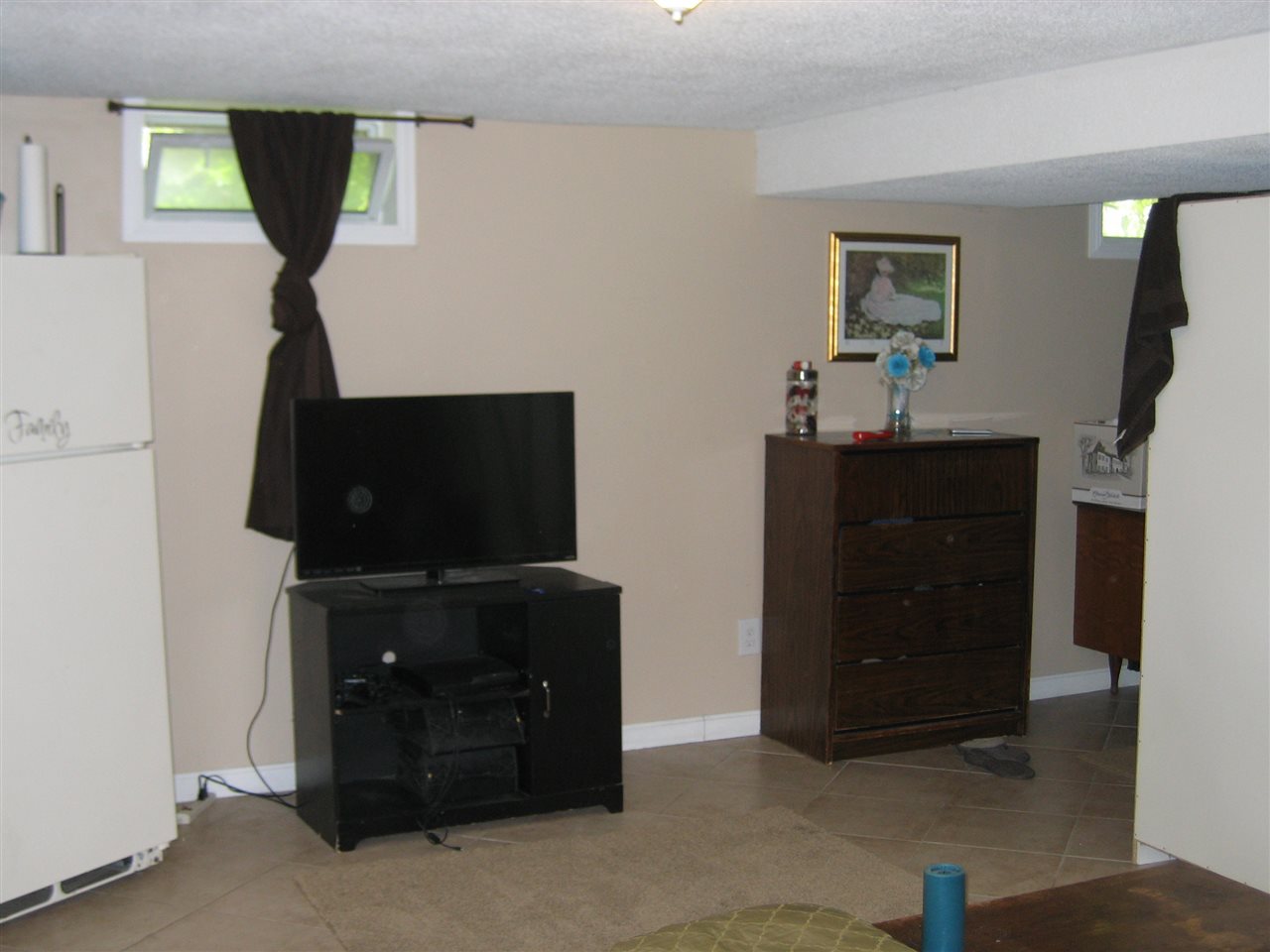 226 Lund Road Nashua, NH 03060 - Photo 11 of 20