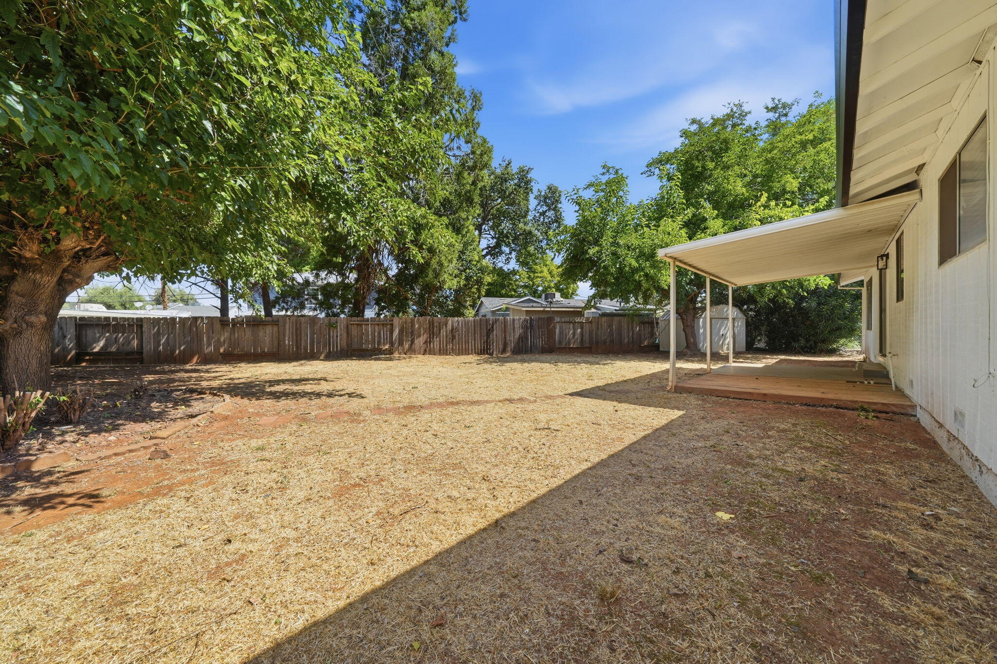 1134 Ruthie Lane Redding, CA 96002 - Photo 22 of 31 Backyard