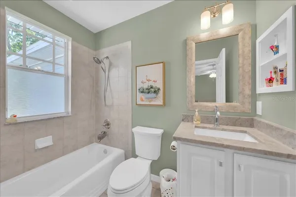 $875,000 | 5913 Flatwoods Manor Circle, Lithia, FL 33547