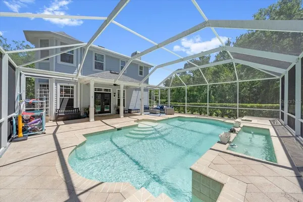 $875,000 | 5913 Flatwoods Manor Circle, Lithia, FL 33547