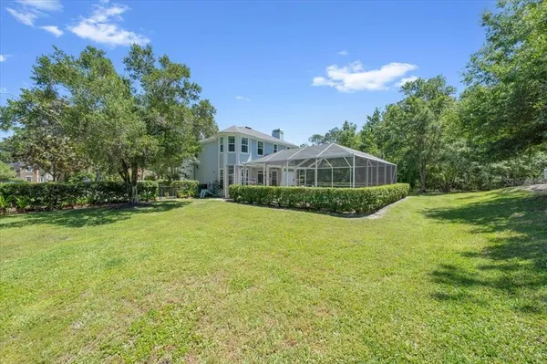 $875,000 | 5913 Flatwoods Manor Circle, Lithia, FL 33547