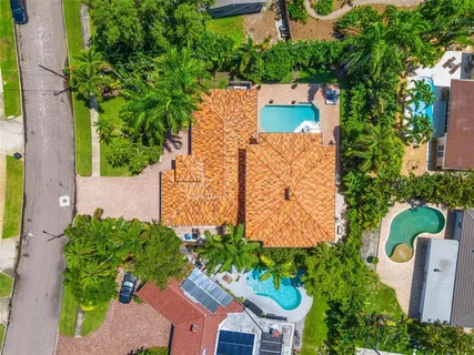 $2,250,000 | 1124 Seville Lane Northeast, St. Petersburg, FL 33704