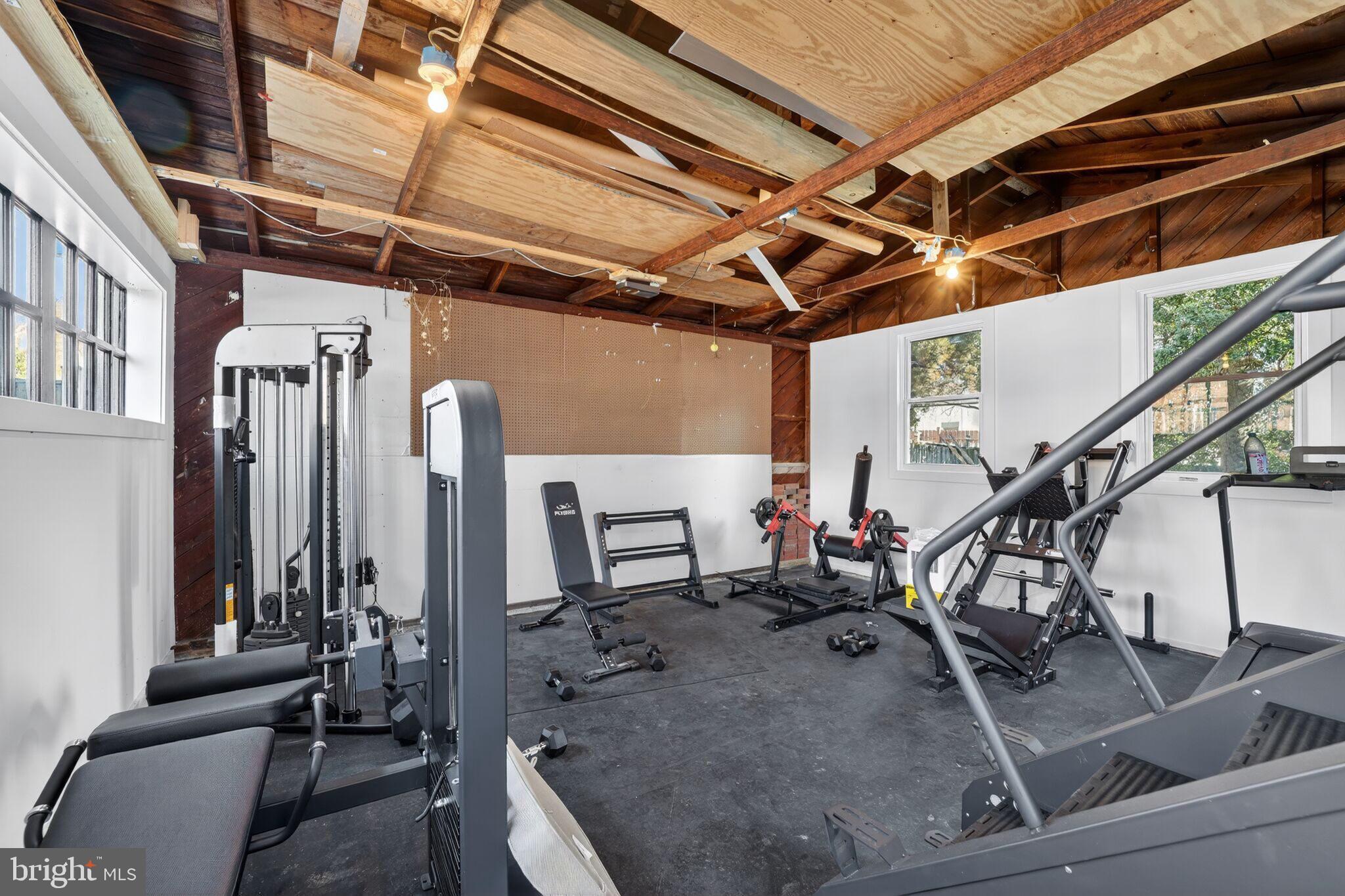 1507 Decatur Street Northwest Washington, DC 20011 - Photo 22 of 30