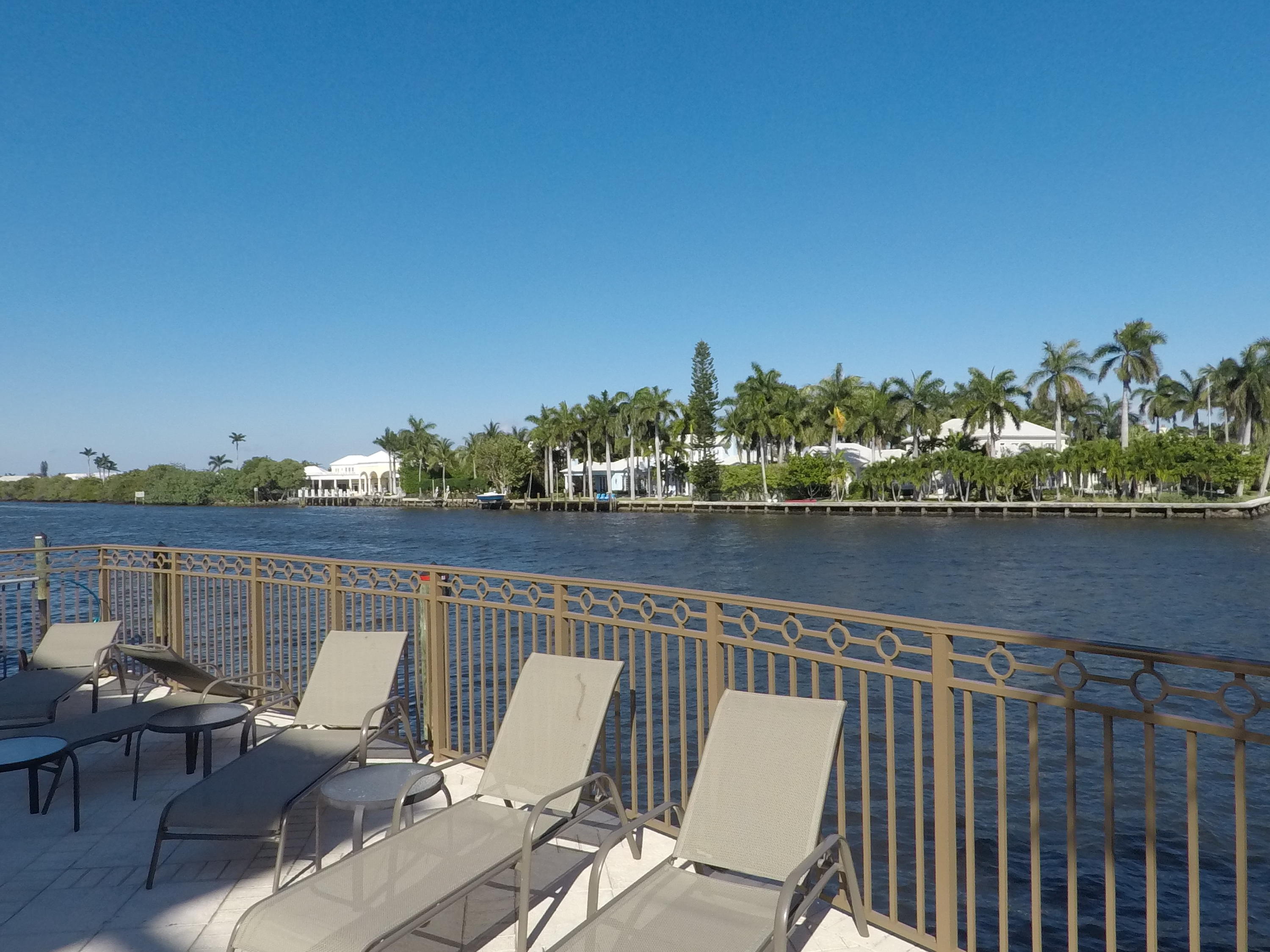3000 Waterside Circle Boynton Beach, FL 33435 - Photo 28 of 29 poolside