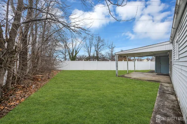 $475,000 | 120 Winthrop Road, Edison, NJ 08817