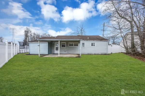 $475,000 | 120 Winthrop Road, Edison, NJ 08817